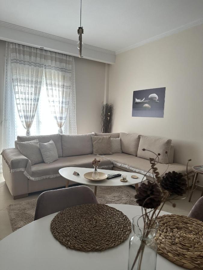Polýgyros Arya Guesthouse מראה חיצוני תמונה